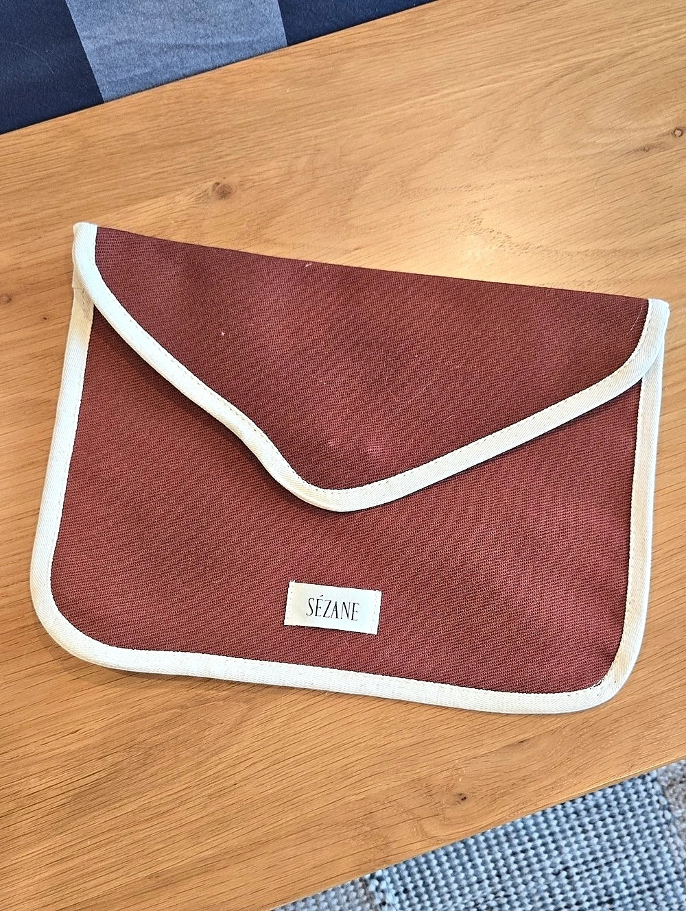 SÉZANE Canvas Clutch in Brown & White, GUC, French Chic